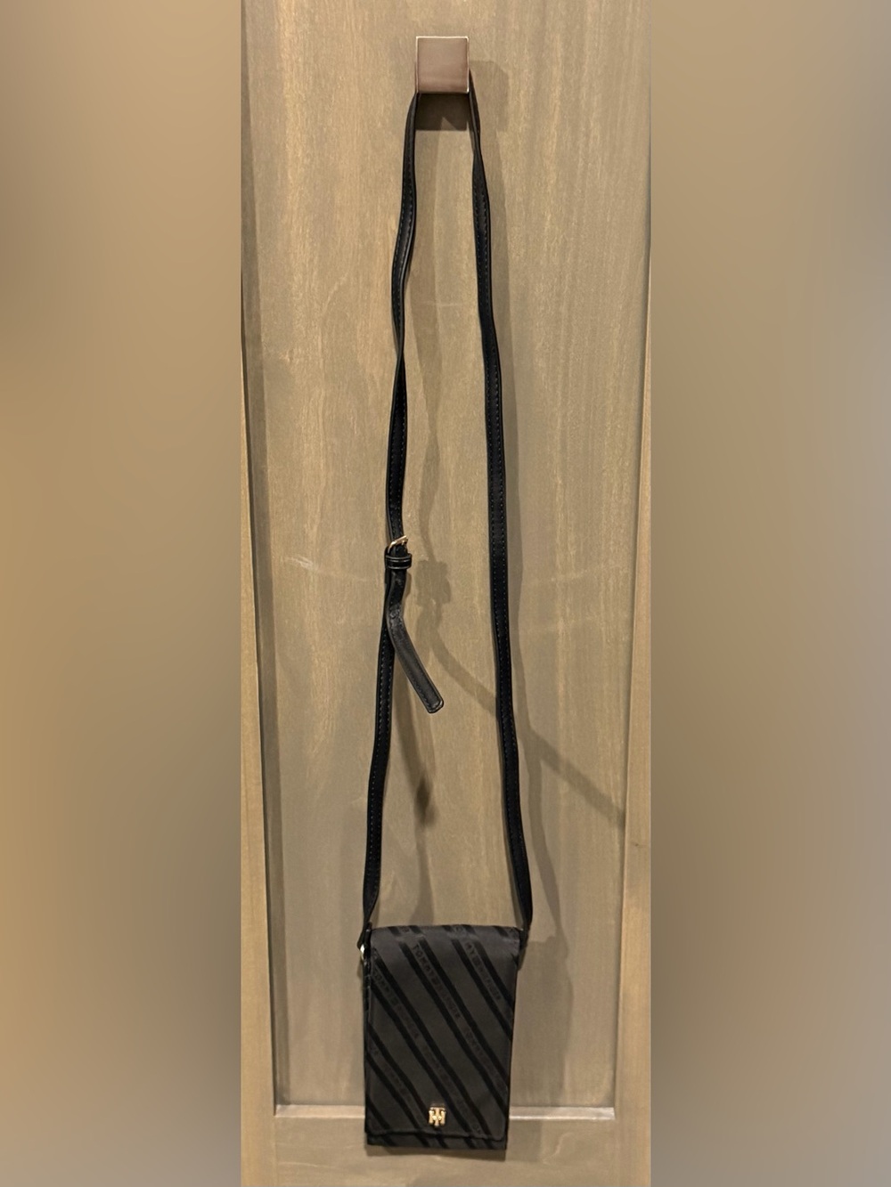 Tommy Hilfiger Black Crossbody Bag with Subtle Stripe